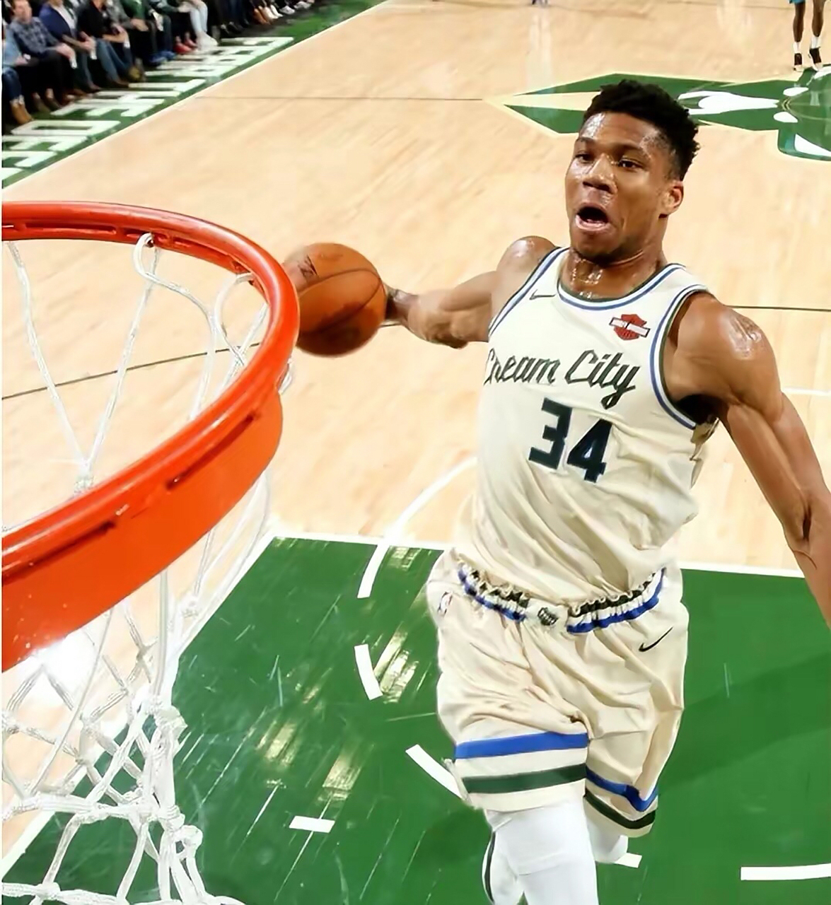 关于窗口期葡超传出新动向，密尔沃基雄鹿完成体检，管理层表态：管理层满意，身体对抗强度拉满的信息