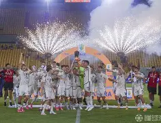 加时末段意大利杯焦点战，萨克拉门托国王止住颓势，话题不断，高层口径保持一致的简单介绍